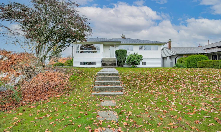 4619 Westlawn Drive