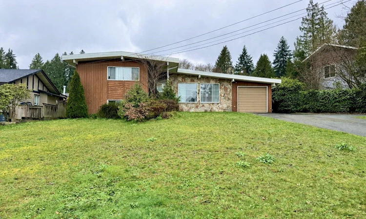 362 Seaforth Crescent