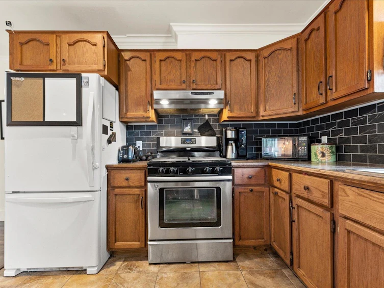 10421 S Popkum Road, Rosedale, BC, V0X 1X1 - 9