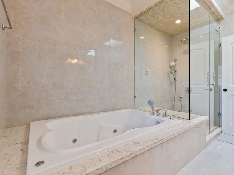 8371 Mowbray Road, Richmond, BC, V7A 2B8 - 21