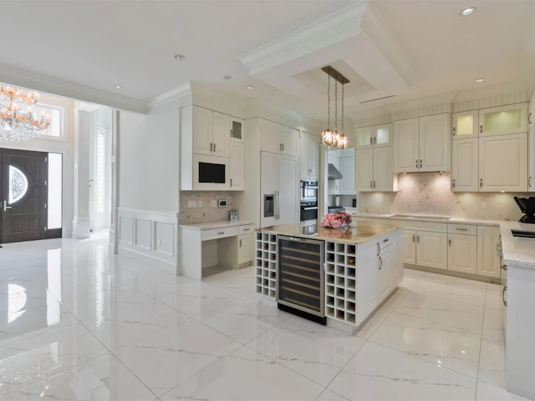 8371 Mowbray Road, Richmond, BC, V7A 2B8 - 13