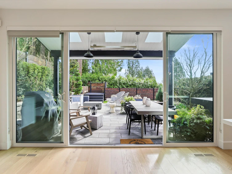 1725 Peters Road, North Vancouver, BC, V7J 1Y7 - 6