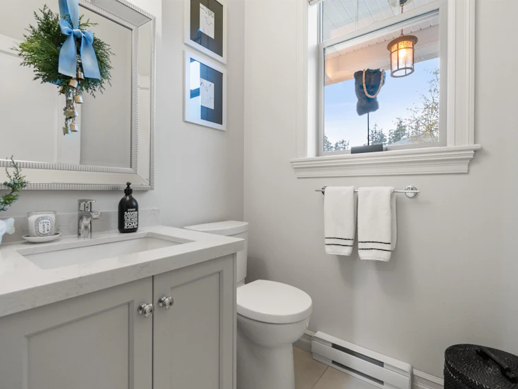 5850 Cowichan Street, Chilliwack, BC, V2R 0G8 - 28