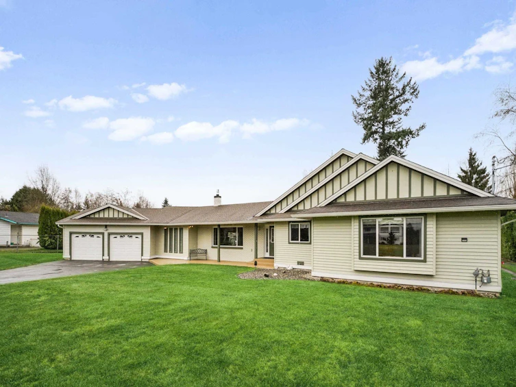 24322 46a Avenue, Langley, BC, V2Z 2M3 - 2