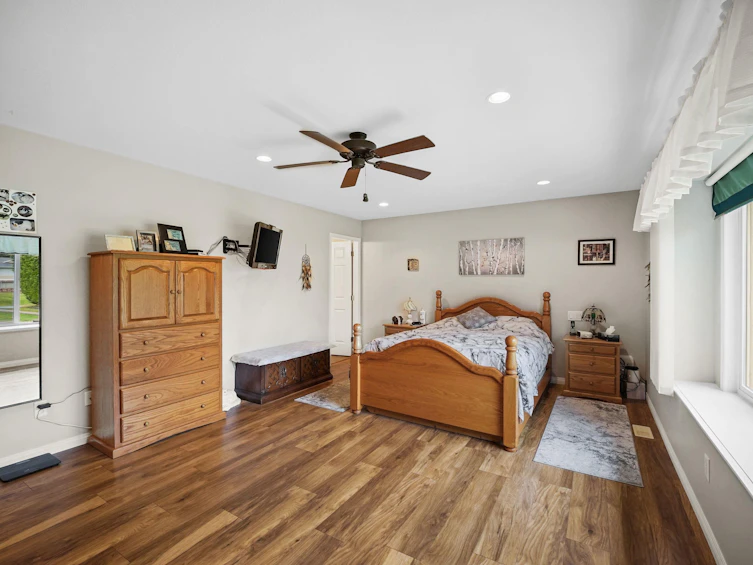 24322 46a Avenue, Langley, BC, V2Z 2M3 - 18