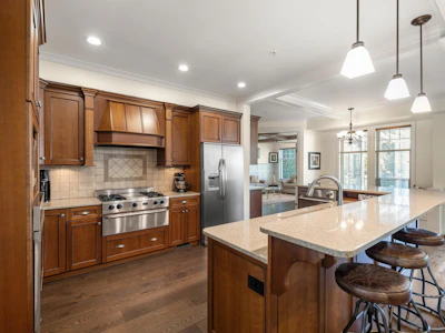 13785 Marine Drive - 5