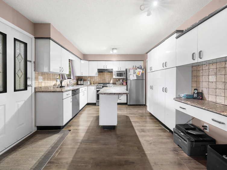 20272 46a Avenue, Langley, BC, V3A 5K4 - 17