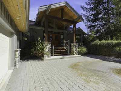 7626 Eureka Avenue - 2