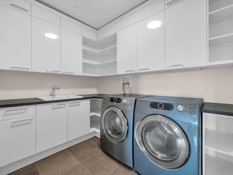 2548 Mathers Avenue, West Vancouver, BC, V7V 2J1 - 38