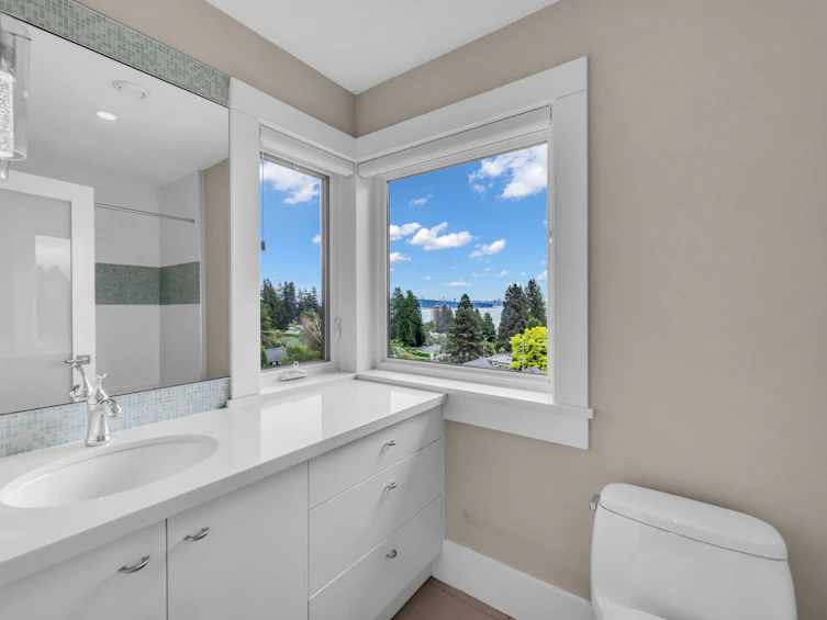 2548 Mathers Avenue, West Vancouver, BC, V7V 2J1 - 29