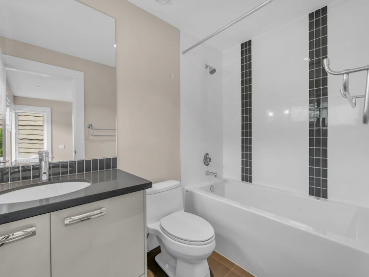 2548 Mathers Avenue, West Vancouver, BC, V7V 2J1 - 31
