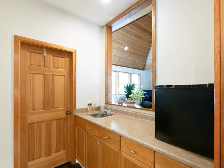 6979 Sechelt Inlet Road, Sechelt, BC, V7Z 0P1 - 9