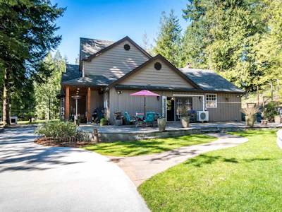 6979 Sechelt Inlet Road - 3