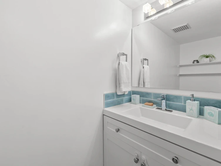 201-1480 Foster Street, Surrey, BC, V4B 3X7 - 20