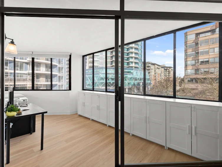 201-1480 Foster Street, Surrey, BC, V4B 3X7 - 8