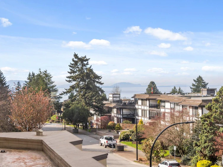 201-1480 Foster Street, Surrey, BC, V4B 3X7 - 10