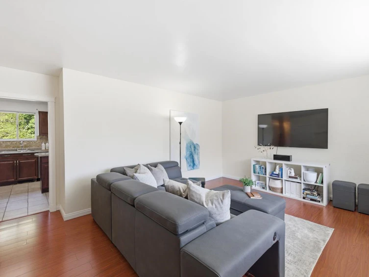 14245 Kindersley Drive, Surrey, BC, V3R 5P7 - 3