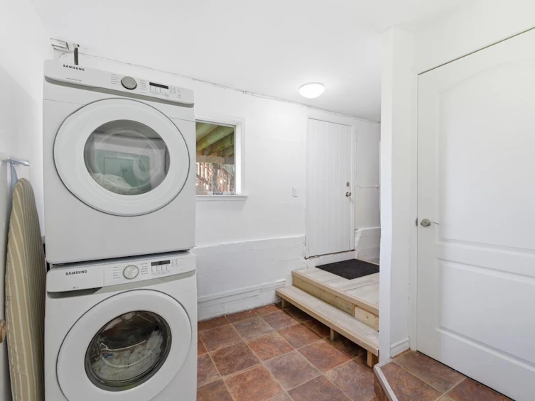 14245 Kindersley Drive, Surrey, BC, V3R 5P7 - 25