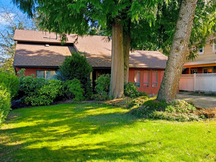 6474 131 Street, Surrey, BC, V3W 7P3 - 2