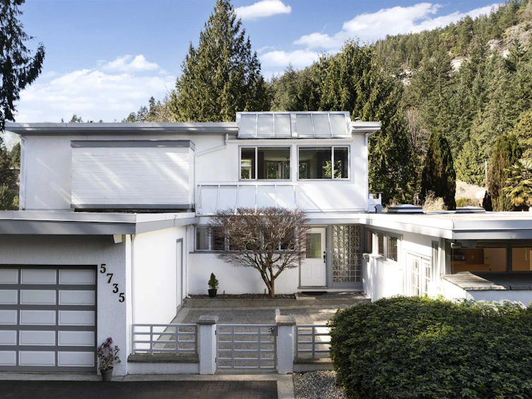 5735 Bluebell Drive, West Vancouver, BC, V7W 1T2 - 32