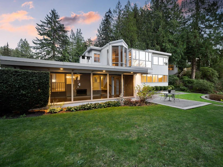 5735 Bluebell Drive, West Vancouver, BC, V7W 1T2 - 34
