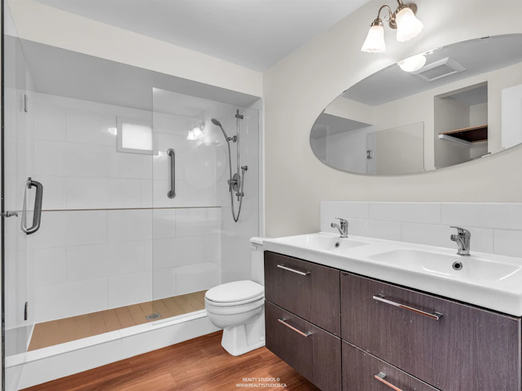 4446 Quebec Street, Vancouver, BC, V5V 3L7 - 30