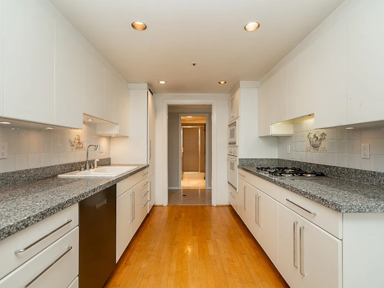 602-1550 W 15th Avenue, Vancouver, BC, V6J 2K6 - 6