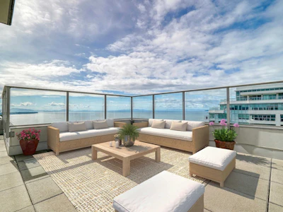 1502-1441 Johnston Road - 4
