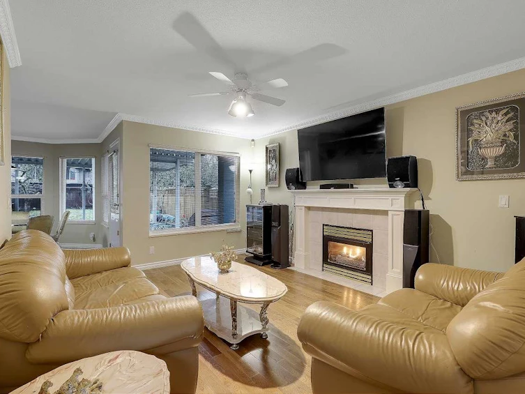 10955 156 Street, Surrey, BC, V3R 0Z3 - 15