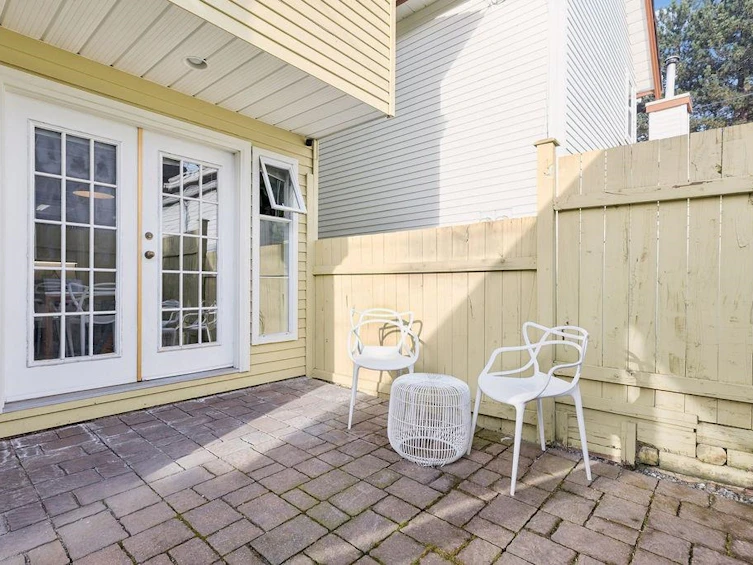 3110 W 3 Avenue, Vancouver, BC, V6K 1N3 - 12