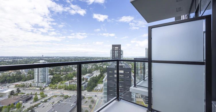 3202-13745 George Junction, Surrey, BC, V3T 0V8