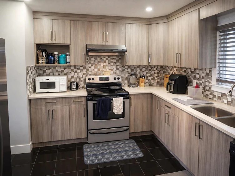1960 Catalina Crescent, Abbotsford, BC, V2T 3W1 - 2