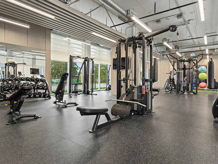 710-13725 George Junction, Surrey, BC, V3T 0V7 - 40