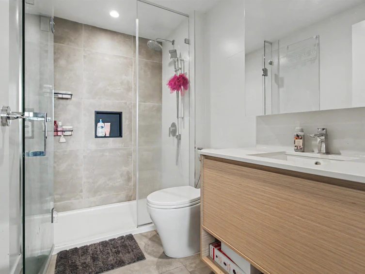 710-13725 George Junction, Surrey, BC, V3T 0V7 - 20