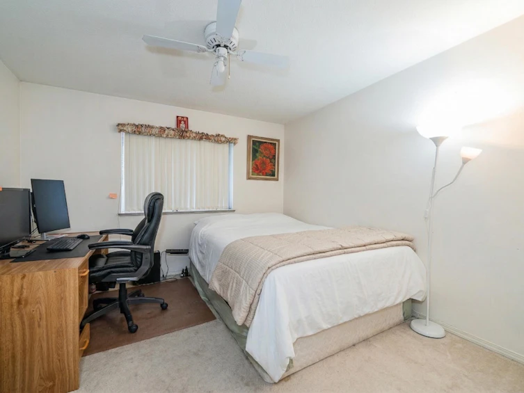 9072 Briar Road, Burnaby, BC, V3N 4W8 - 22