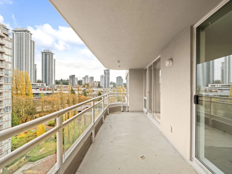 1101-9623 Manchester Drive, Burnaby, BC, V3N 4Y8 - 24