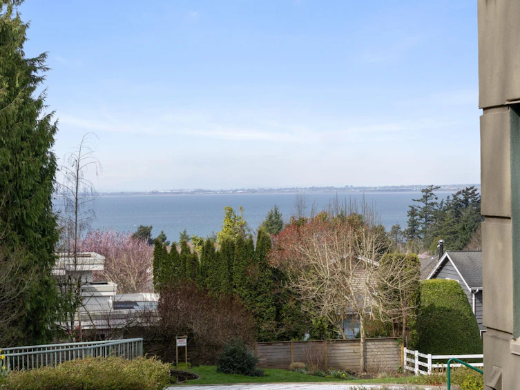 301-1725 128 Street, Surrey, BC, V4A 3V2 - 34