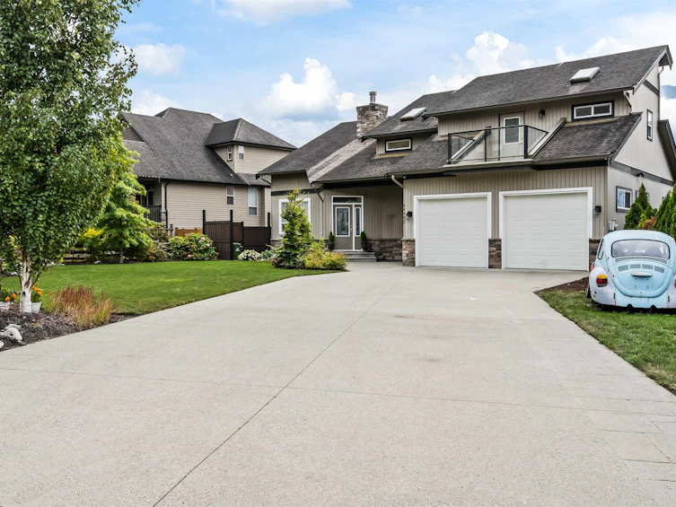 46052 Bridle Ridge Crescent, Chilliwack, BC, V2R 5W2 - 2