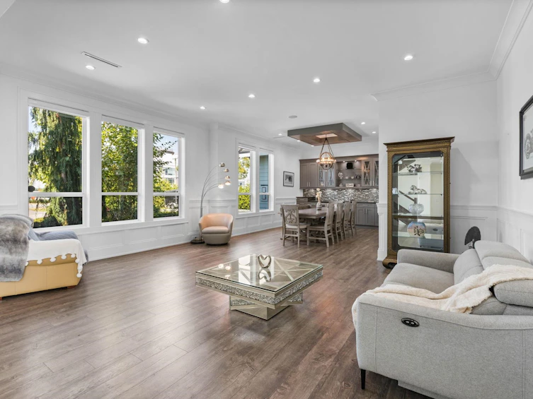 5368 216 Street, Langley, BC, V2Y 1Y2 - 4