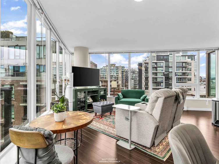 704-445 W 2nd Avenue, Vancouver, BC, V5Y 0E8 - 9