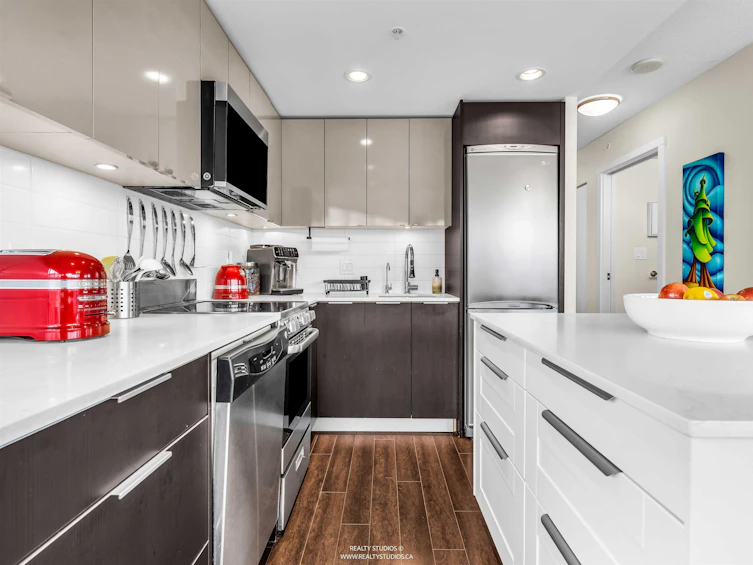 704-445 W 2nd Avenue, Vancouver, BC, V5Y 0E8 - 3