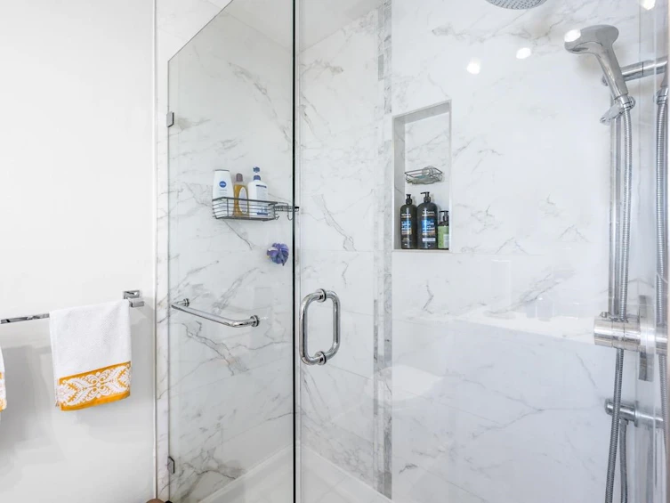 38-889 Tobruck Avenue, North Vancouver, BC, V7P 1V9 - 8