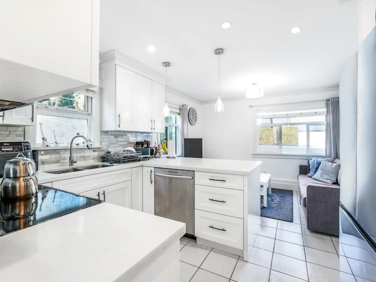 38-889 Tobruck Avenue, North Vancouver, BC, V7P 1V9 - 25