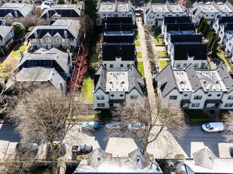 38-889 Tobruck Avenue, North Vancouver, BC, V7P 1V9 - 36