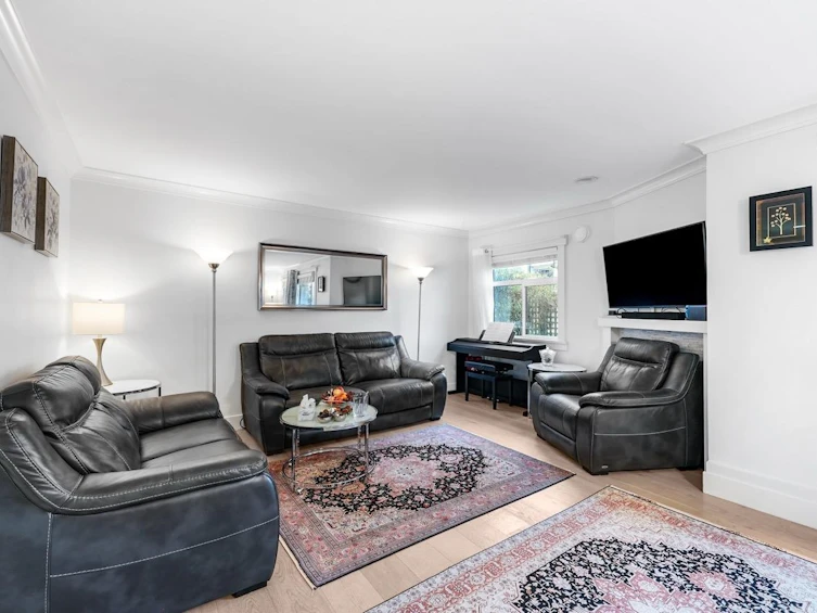 38-889 Tobruck Avenue, North Vancouver, BC, V7P 1V9 - 10
