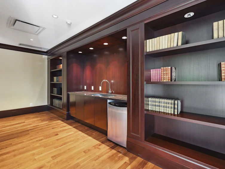 300-568 Waters Edge Crescent, West Vancouver, BC, V7T 0A2 - 27