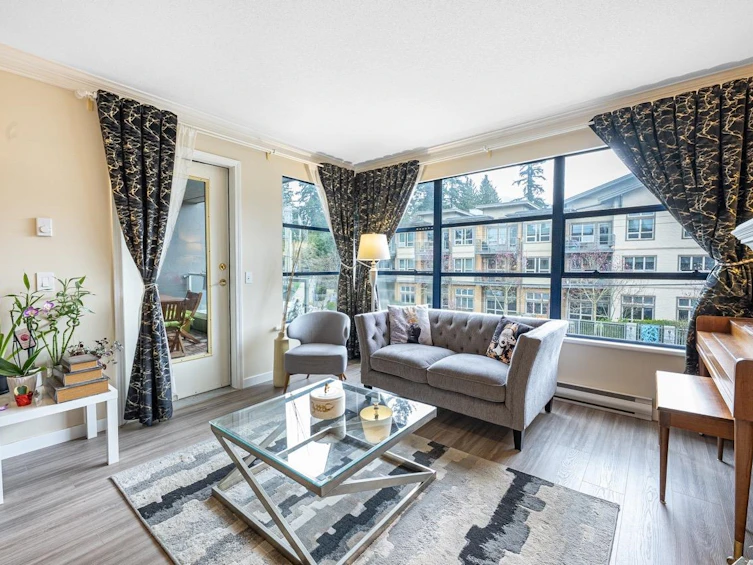 206-3151 Woodbine Drive, North Vancouver, BC, V7R 2S4