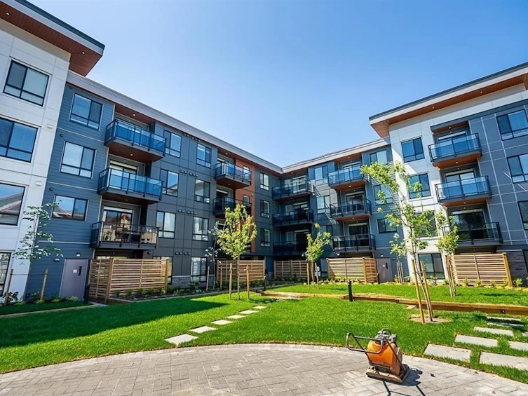 410-19825 54 Avenue, Langley, BC, V3A 0P6 - 2
