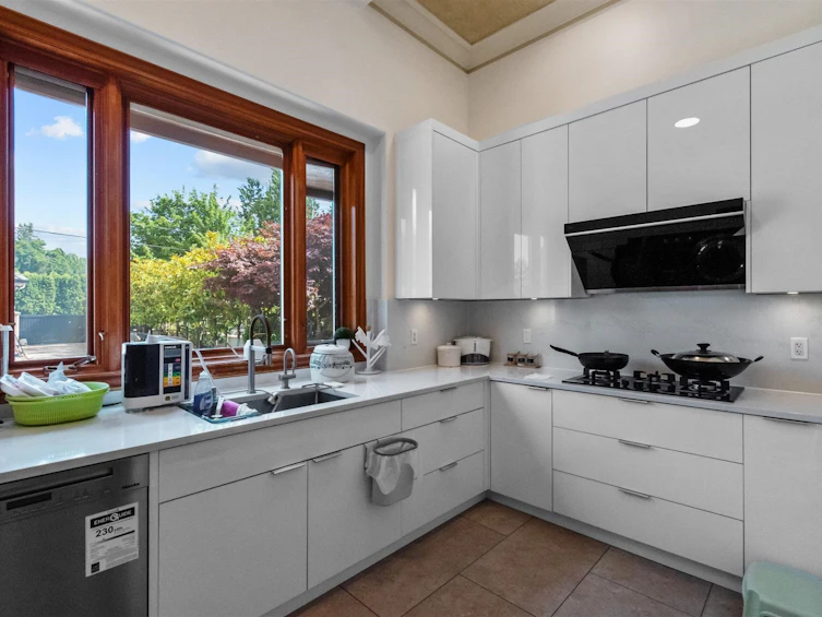 1155 W 54th Avenue, Vancouver, BC, V6P 1N4 - 9