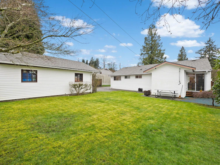 11060 Wren Crescent, Surrey, BC, V3R 5A2 - 6